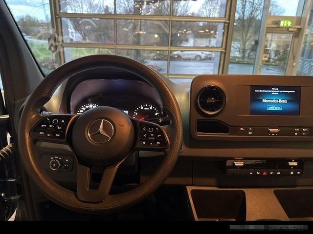 Kastenwagen MERCEDES-BENZ Sprinter 319 CDI V6+STANDHZ+AHK++SCHWINGSITZ