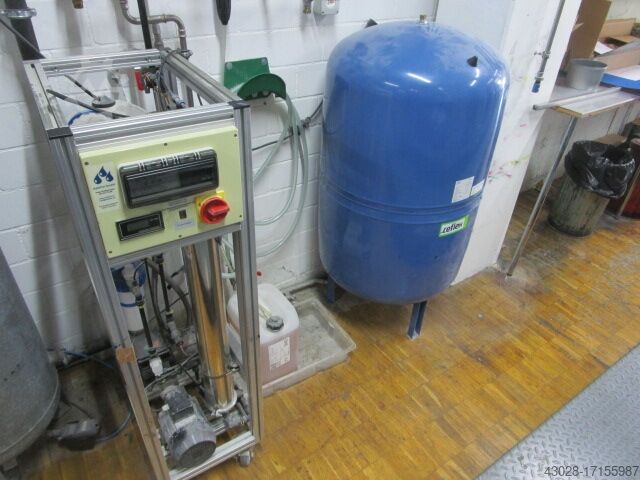 KOMPRESSOR MIT OSMOSEVORRICHTUNG & TANK FAM BABY STAR Cat.1