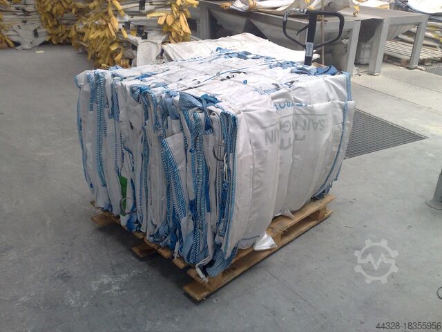Altreifenpresse  BTS-MF450HD Spezial-Ballenpresse