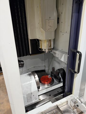 Vertikales Bearbeitungszentrum Sugino Xion-II-5AX-CE