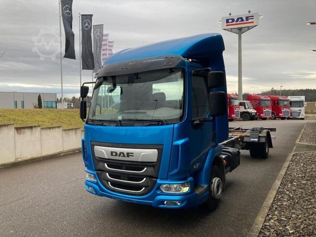 Flatbed truck with tarp DAF LF 210 FA Standheizung / 5.00m Rd / 7.490kg