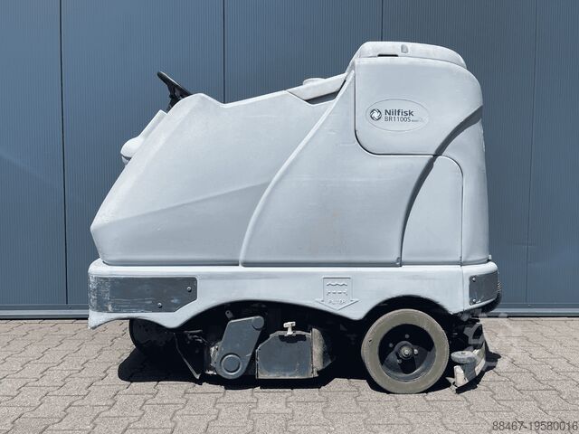 Scrubber Nilfisk BR 1100 S C