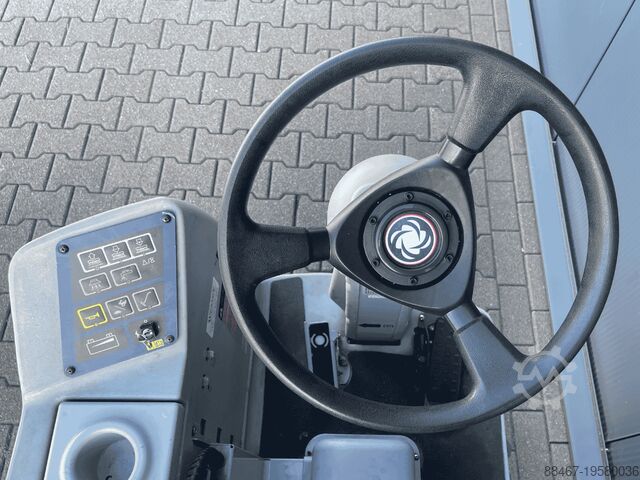 Scrubber Nilfisk BR850S