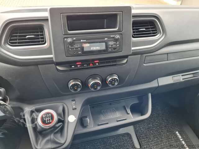 Transporter mit Pritsche & Plane Renault Master 3,5t Pritsche Schiebe Plane ERGO KLIMA TEMPO