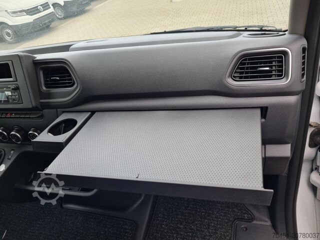 Transporter mit Pritsche & Plane Renault Master 3,5t Pritsche Schiebe Plane ERGO KLIMA TEMPO