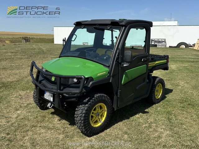 John Deere XUV865M John Deere XUV865M