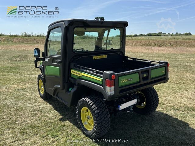 John Deere XUV865M John Deere XUV865M