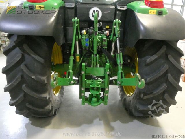 John Deere 6110M ohne Frontladerschwinge John Deere 6110M ohne Frontladerschwinge