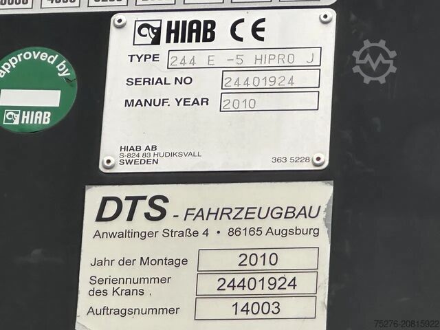 Kranwagen Iveco Trakker 410 4x4 Hiab 244-5 + Fly jib , winch 12...