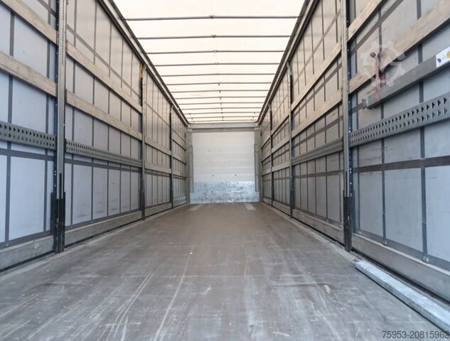 Auflieger mit Pritsche & Plane Schmitz Cargobull SCS 24 Liftachse P-Kasten Getränkezertifikat