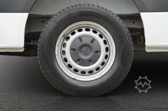 High top van Mercedes-Benz Sprinter 317 CDI Hochdach L3H2 Pro Automatik