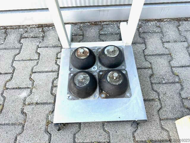 Vibratory finishing machine / KROMAS VN 200 ED KROMAS VN 200 ED