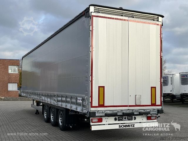 Auflieger mit Pritsche & Plane Schmitz Cargobull Curtainsider Mega Getränke