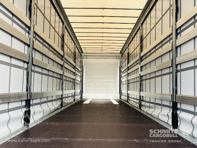 Auflieger mit Pritsche & Plane Schmitz Cargobull Curtainsider Mega Getränke