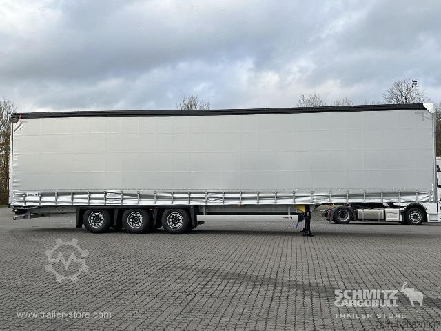Auflieger mit Pritsche & Plane Schmitz Cargobull Curtainsider Mega Getränke