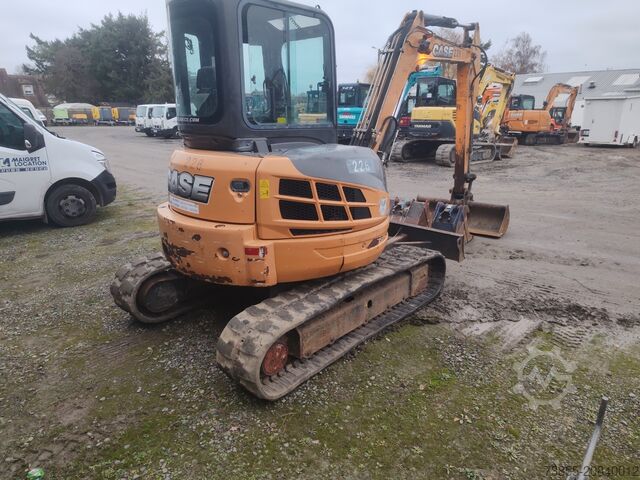Minibagger < 7t Case CX50B with 3 excavator buckets