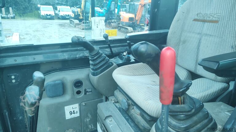 Minibagger < 7t Case CX50B with 3 excavator buckets