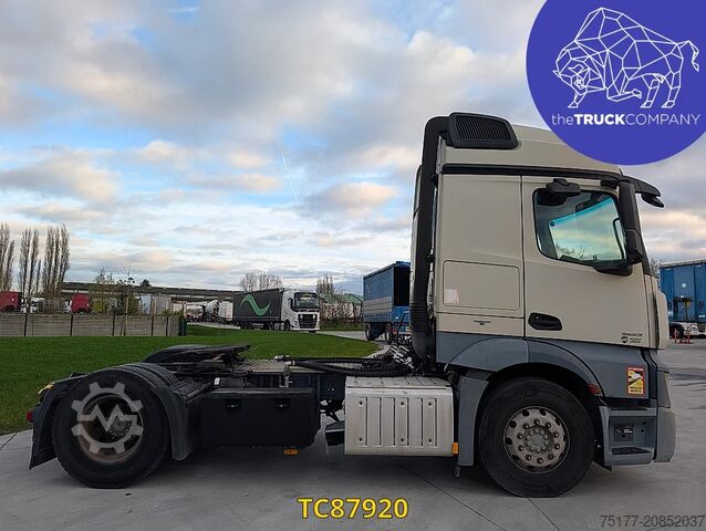 Standard-SZM Mercedes-Benz Actros 1843