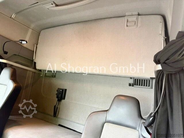 Standard-SZM Renault T460 Sleepercab/Retarder/Standklima/Eu6