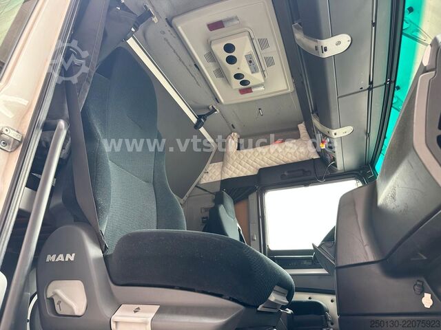 Standard tractor unit MAN TGX 18.440 4x2 BLS Retarder / ACC / 2 Tanks /
