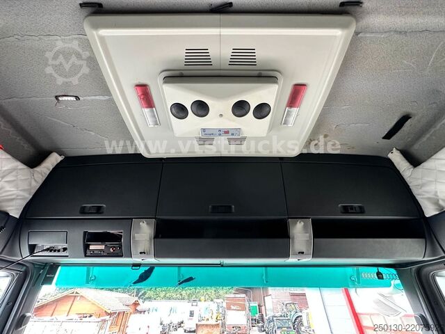 Standard tractor unit MAN TGX 18.440 4x2 BLS Retarder / ACC / 2 Tanks /