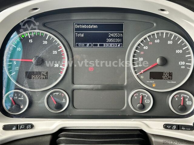 Standard tractor unit MAN TGX 18.440 4x2 BLS Retarder / ACC / 2 Tanks /