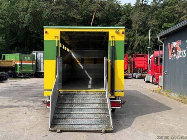 Horse transport trailer  Westrick VAH11  1.Stock Viehanhänger 21m²