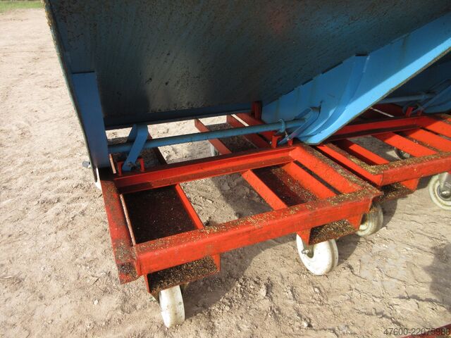 Kippbehälter Kippcontainer Kippmulde Bartels Spänekübel Container Späne SK 30 R Stapelkipper Muldenkipper 300L