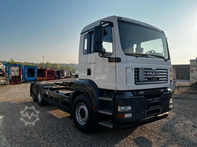 Truck chassis MAN TGA 26.320  6x2  Hydraulik