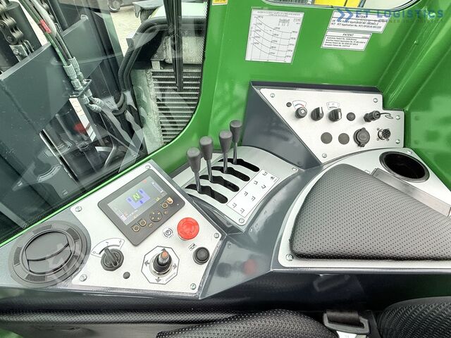 4-way forklift Combilift C4500 WIDE FORK POSITIONER DIESEL DUPLEX