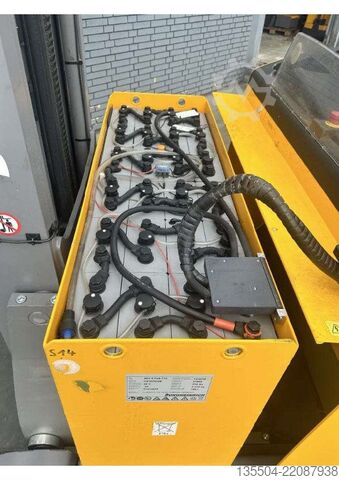 Reach truck Jungheinrich ETV214