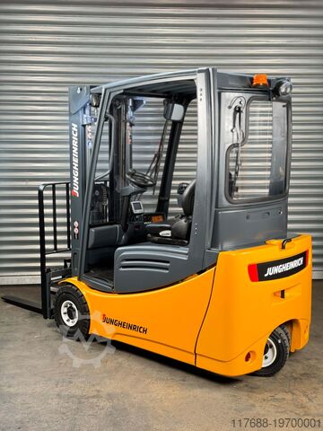 Electric 3-wheeler Jungheinrich EFG 220 - Service Neu + Garantie - Batterie 82%