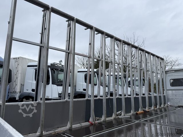 Pick-up van Mercedes-Benz Atego 818 Hegla Glasreff