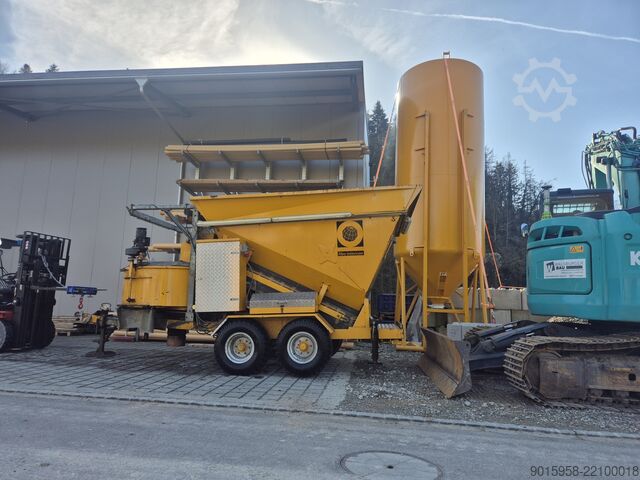 Mobile concrete mixing plant Fibo Intercon B 1200