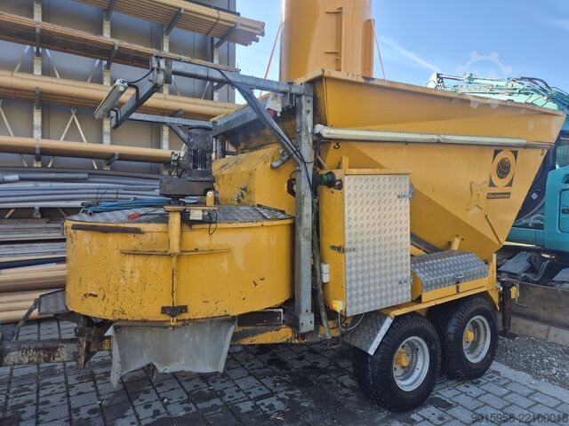 Mobile concrete mixing plant Fibo Intercon B 1200
