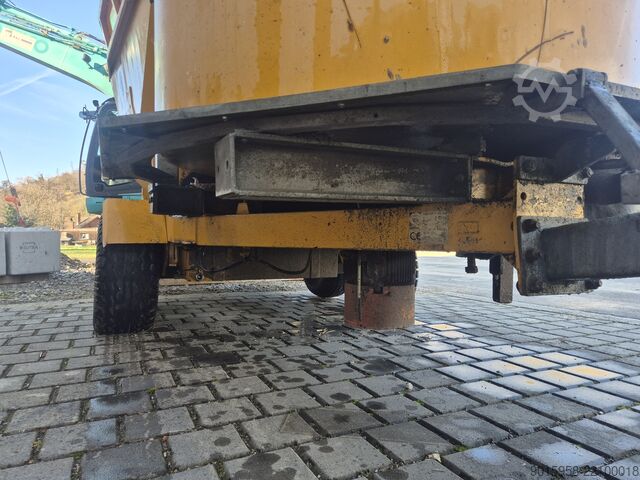 Mobile concrete mixing plant Fibo Intercon B 1200