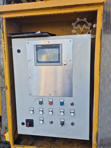 Mobile concrete mixing plant Fibo Intercon B 1200