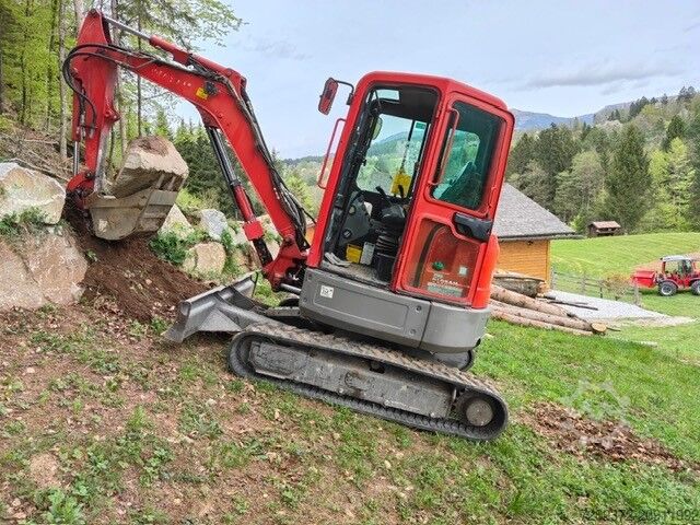Mini excavator Bobcat E35EM