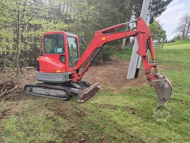 Mini excavator Bobcat E35EM