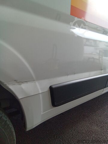 Caravan/camper Fiat Weinsberg Carabus 600 K | 4 posti letto | Completamente attrezzato