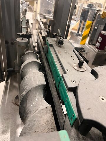 SACMI SELBSTKLEBENDE ETIKETTIERMASCHINE SACMI RA 1056