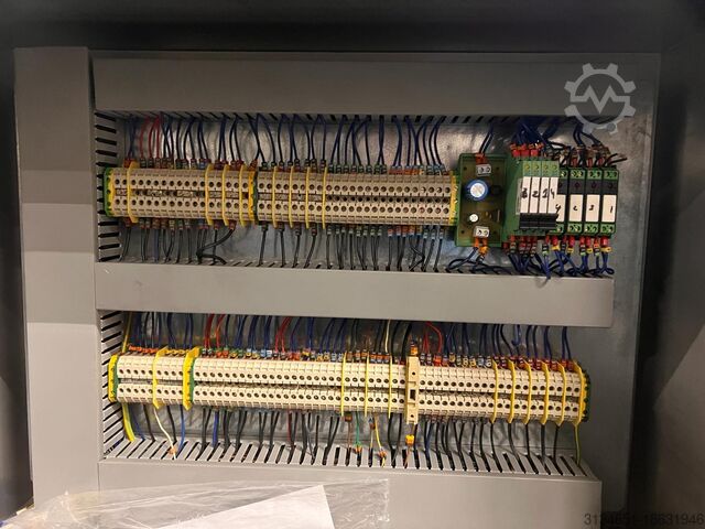 SACMI SELBSTKLEBENDE ETIKETTIERMASCHINE SACMI RA 1056