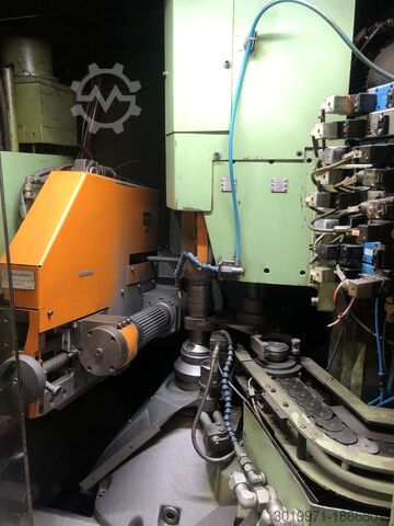 Gear hobbing machine Liebherr Wälzfräsmaschine LC122