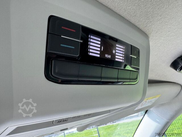 Feuerwehrfahrzeug VW VW T6.1, 2.0 TDI, mit Rampe, Trage und Sessel