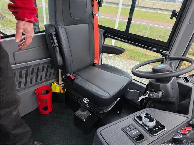 Terminal-Traktor  Westwell E-Truck S2