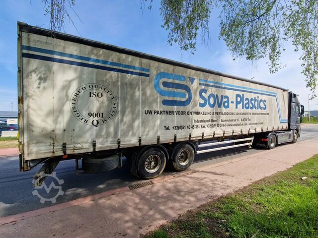 Sliding tarpaulins Renders ROC 12.18 E