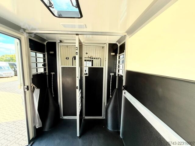 Viehtransporter RENAULT Master STX  Haras AUTOM. NEW MODEL 2025