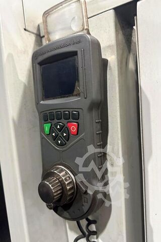 Vertikales Bearbeitungszentrum Haas VF-5/40XT