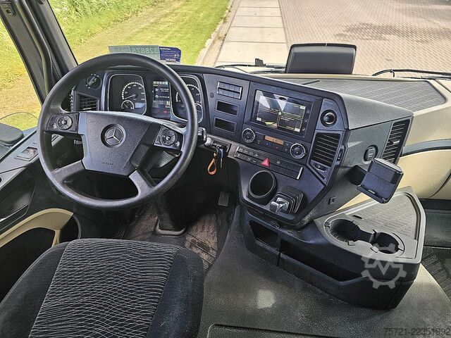 Standard-SZM MERCEDES-BENZ ACTROS 1843 retarder 297tkm