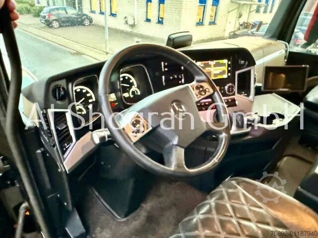 Standard-SZM Mercedes-Benz Actros 2663 / 6x2 GigaSpace/Lenk+Liftachse/Eu6